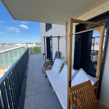 Chez Bibi - T3 Moderne Avec Terrasse, Parking Et Acces Rapide A Paris * Bobigny