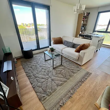 Daire Chez Bibi - T3 Moderne Avec Terrasse, Parking Et Acces Rapide A Paris *